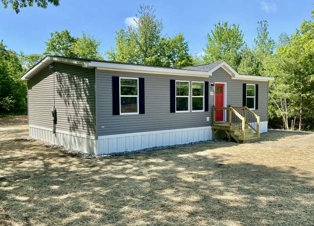 Property at 29 Broadmeadow Ln, Porter, ME 04068, 3 beds, 2 baths