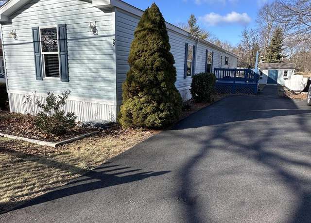 Property at 22 Shady Ln, Arundel, ME 04046, 3 beds, 2 baths
