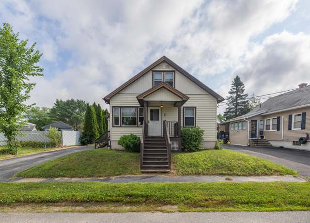 Property at 2 Tucker St, Lewiston, ME 04240, 4 beds, 1 bath