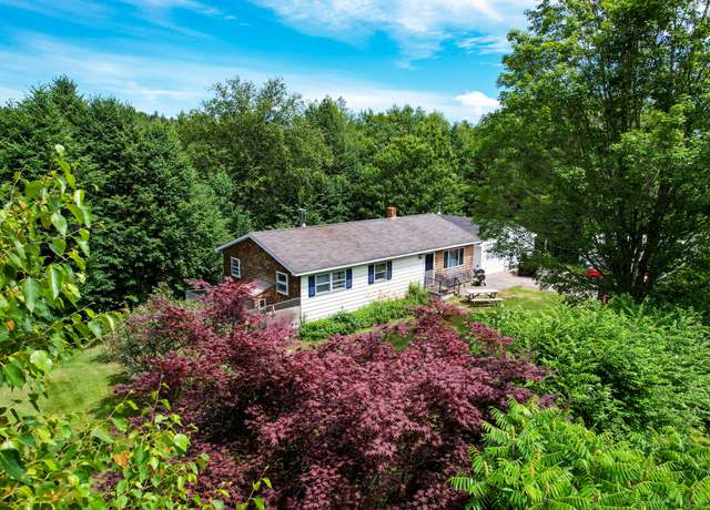Property at 520 West Shore Rd, Sorrento, ME 04677, 3 beds, 2 baths