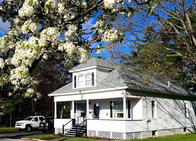 Property at 99 Pine St, Paris, ME 04281, 3 beds, 2 baths