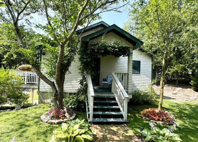 Property at 121 Northern Neck Rd, Mount Desert, ME 04660, 3 beds, 2 baths