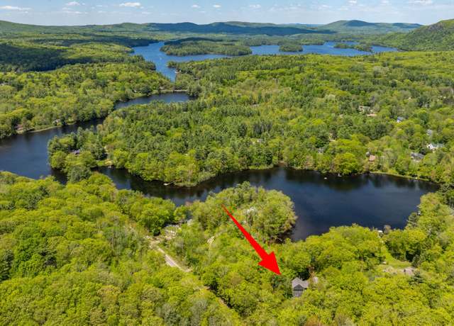 Property at 337 Washington St, Camden, ME 04843, 3 beds, 2.5 baths