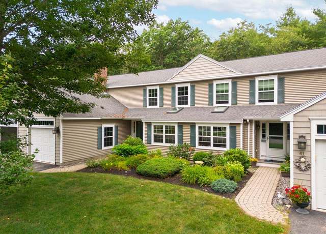 Property at 43 Schooner Way #27, Wells, ME 04090, 2 beds, 2.5 baths