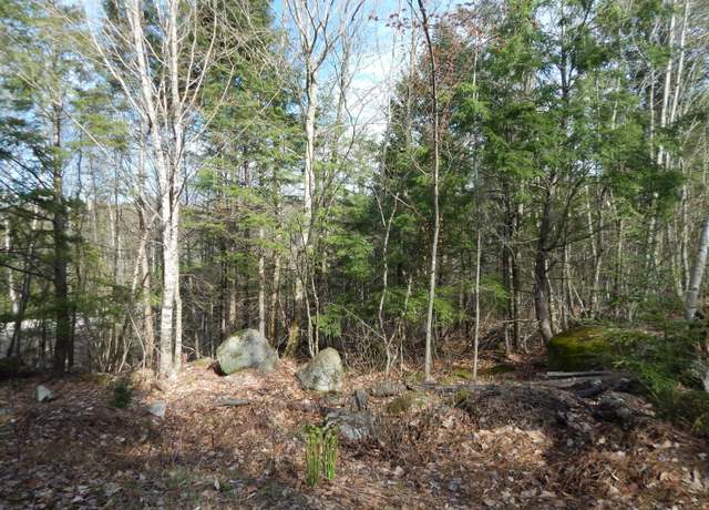 Property at 11 Hillside Ave, Harrison, ME 04040