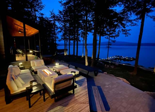 Property at 248 Branchview Dr, Ellsworth, ME 04605, 5 beds, 4.5 baths