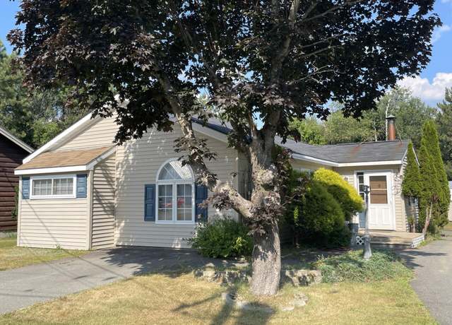 Property at 12 a, 12 b York St Unit B, Solon, ME 04979, 4 beds, 2 baths