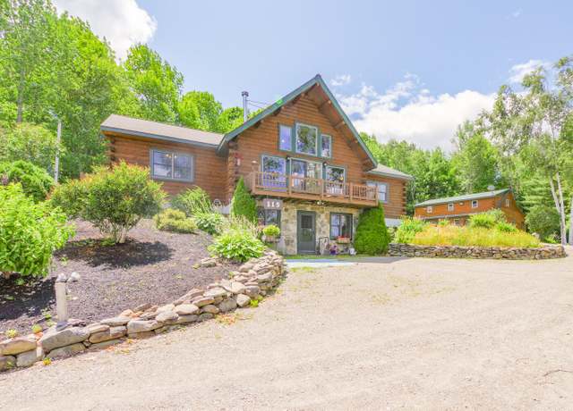 Property at 119 Veterans Hwy, Brooks, ME 04921, 5 beds, 4.5 baths