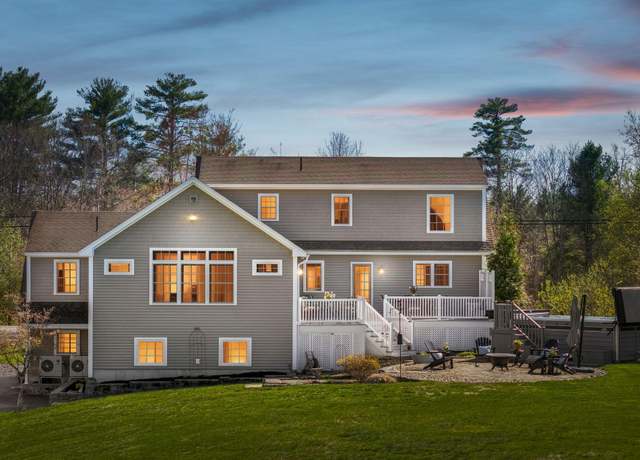 Property at 69 River Rd, Hollis, ME 04042, 3 beds, 2.5 baths