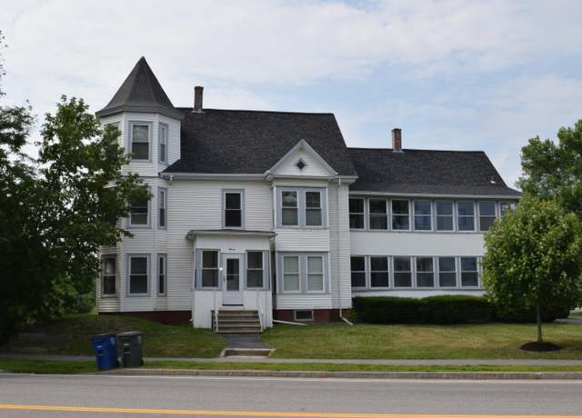 Property at 11 New Gorham Rd, Westbrook, ME 04092, 7 beds, 3 baths