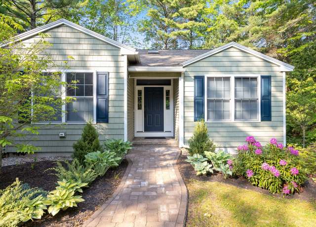 Property at 21 Vines Rd, Saco, ME 04072, 3 beds, 2 baths