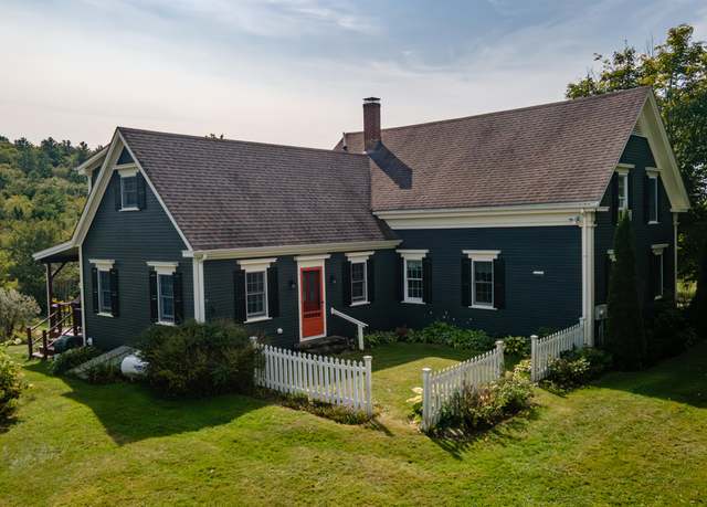 Property at 301 Dodge Rd, Edgecomb, ME 04556, 3 beds, 3 baths