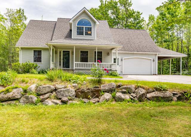 Property at 26 Spruce St, Bucksport, ME 04416, 3 beds, 2 baths