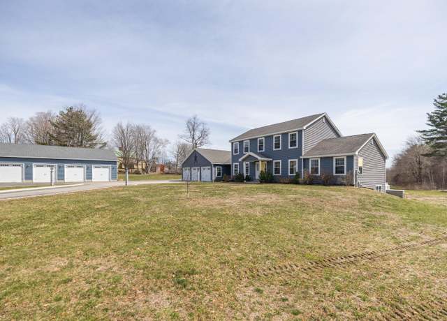 Property at 11 Grande Ave, Lewiston, ME 04240, 5 beds, 3.5 baths