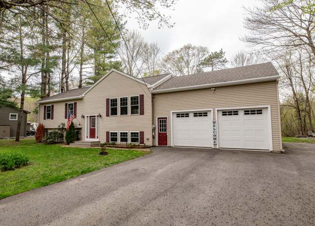 Property at 72 Annabessacook Dr, Winthrop, ME 04364, 4 beds, 3 baths