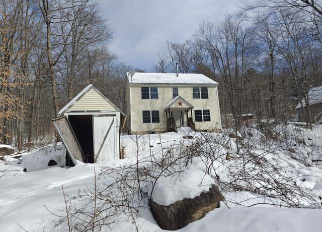 Property at 49 Lakeview Dr, Naples, ME 04055, 3 beds, 3 baths