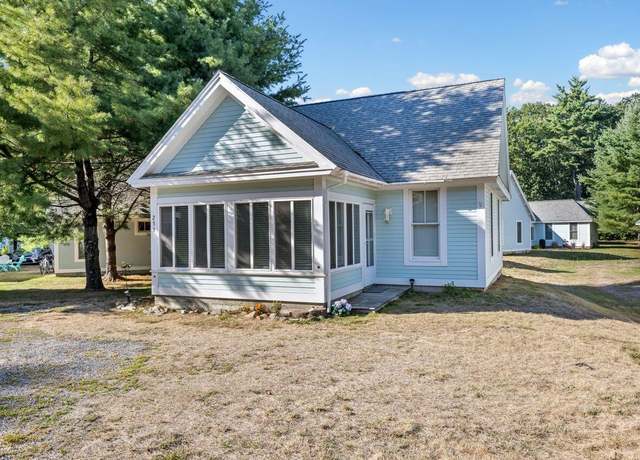 Property at 454 Post Rd #235, Wells, ME 04090, 2 beds, 1 bath