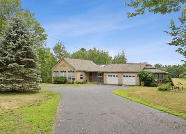 Property at 107 Kennebunk Rd, Alfred, ME 04002, 3 beds, 3.5 baths