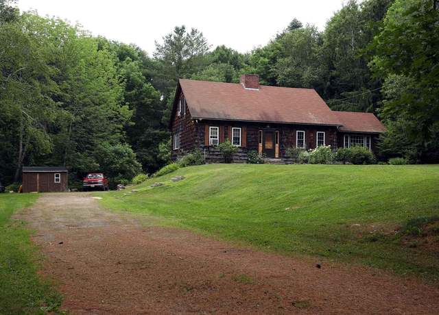 Property at 32 Williams Rd, Chelsea, ME 04330, 4 beds, 1.5 baths
