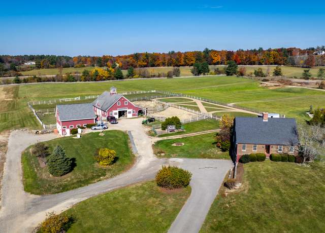 Property at 10 Broadfields Rd, Eliot, ME 03903, 4 beds, 3 baths