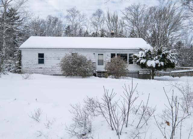 Property at 163 W West Point Rd, Phippsburg, ME 04562, 3 beds