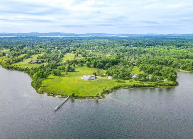 Property at 118 Wescott Battery, Castine, ME 04421, 2 beds, 4 baths