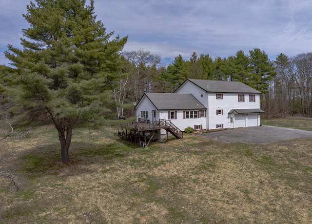 Property at 20 Lakeman Ln, Eddington, ME 04428, 5 beds, 3 baths