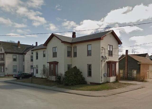 Property at 1 Oak St, Auburn, ME 04210, 4 beds, 2 baths