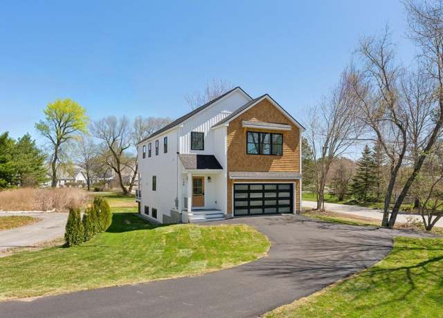 Property at 148 Black Point Rd, Scarborough, ME 04074, 4 beds, 2.5 baths