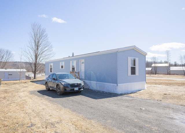 Property at 187 Brier Ln, Farmington, ME 04938, 2 beds, 2 baths