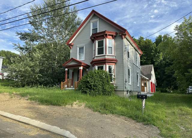 Property at 43 Maple St, Dexter, ME 04930, 5 beds, 3 baths