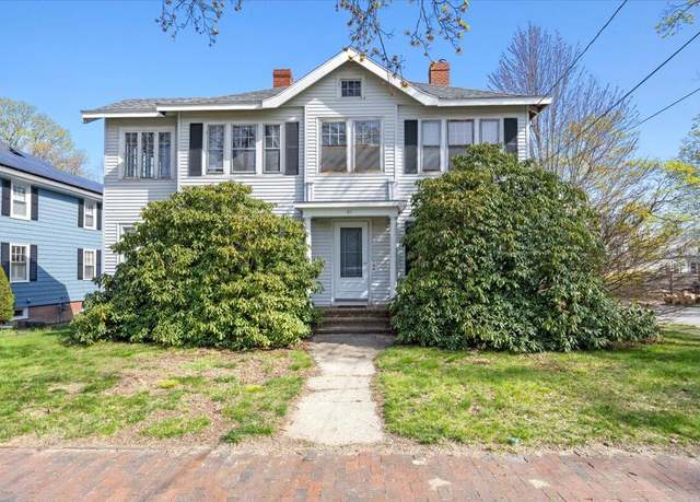 Property at 48 Woodmont St, Portland, ME 04102, 5 beds, 2 baths