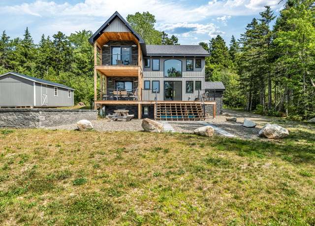 Property at 39 Pratt Ln, Danforth, ME 04424, 3 beds, 2 baths