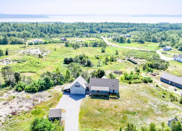 Property at 10 Serenity Ln, Searsport, ME 04974, 4 beds, 3.5 baths