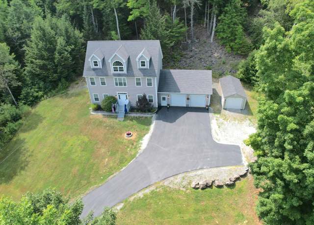 Property at 325 Lower Dedham Rd, Holden, ME 04429, 3 beds, 2.5 baths