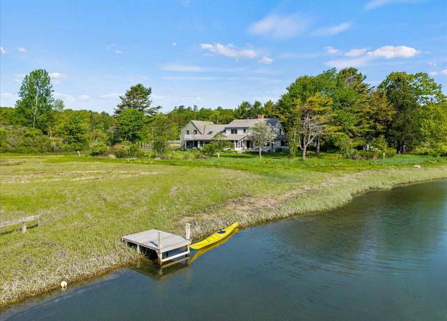 Property at 105 Spurwink Rd, Scarborough, ME 04074, 5 beds, 3 baths