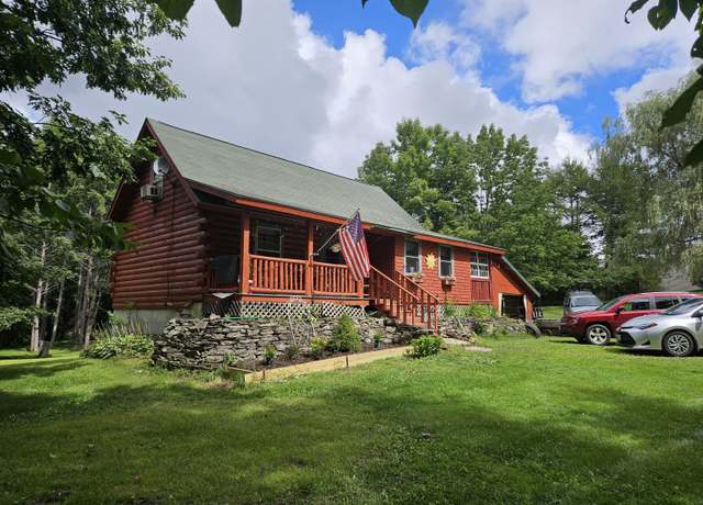 Property at 113 Stetson Rd W, Levant, ME 04456, 3 beds, 1 bath
