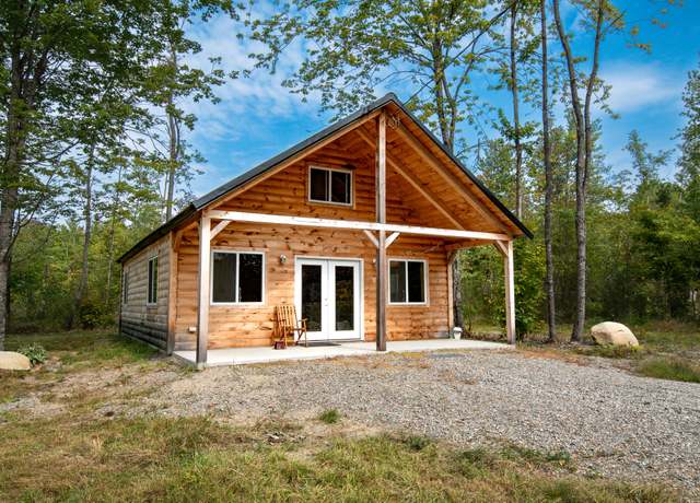 Property at 407 Pleasant River Rd, Milo, ME 04463, 3 beds, 1.5 baths