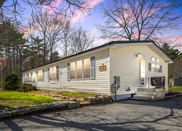 Property at 134 Varney Mill Rd, Windham, ME 04062, 3 beds, 2 baths