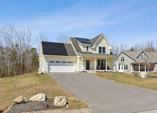 Property at 27 Beacon Dr, Brunswick, ME 04011, 3 beds, 2.5 baths