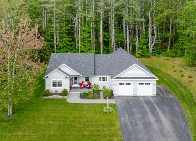 Property at 2 Neptune Rd, Old Orchard Beach, ME 04064, 3 beds, 2 baths