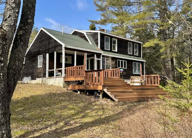 Property at 38 Bracken Ln, Stockton Springs, ME 04981, 3 beds, 2.5 baths
