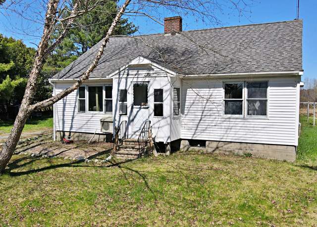 Property at 92 Clewleyville Rd, Eddington, ME 04428, 3 beds, 1 bath