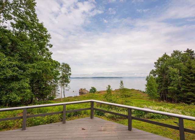 Property at 391 Main Rd, Islesboro, ME 04848, 2 beds, 2 baths