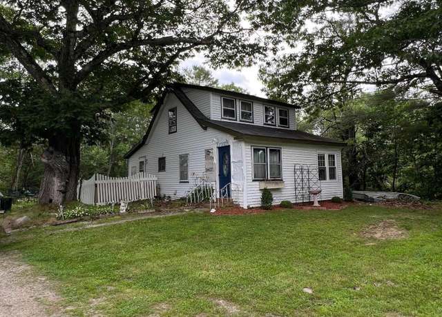 Property at 20 Coles Corner Rd, Winterport, ME 04496, 2 beds, 1 bath