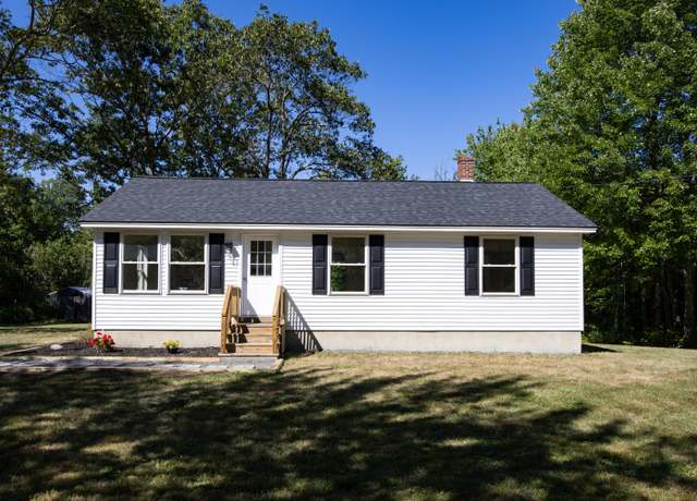 Property at 31 Never Judys Way, Kennebunk, ME 04043, 2 beds, 1 bath