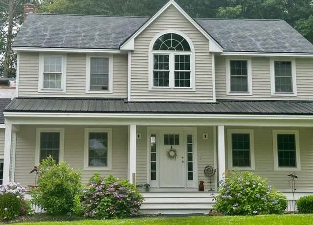 Property at 11 Cori Dr, Saco, ME 04072, 3 beds, 1.5 baths