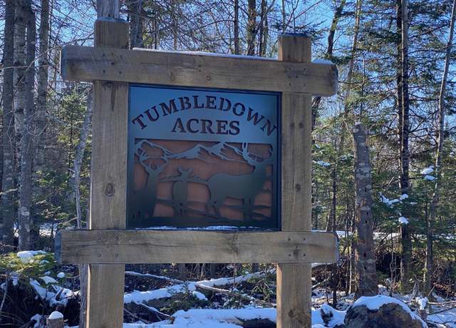 Property at 7 Tumbledown Ln, Greenville, ME 04441