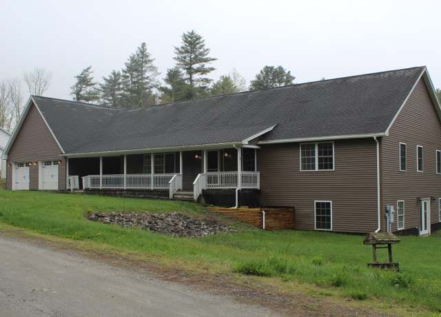 Property at 27 Motorcycle Dr, Windham, ME 04062, 3 beds, 2.5 baths