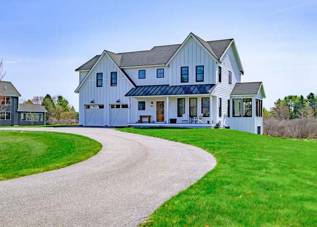 Property at 88 Riverfront Dr, Yarmouth, ME 04096, 5 beds, 3.5 baths